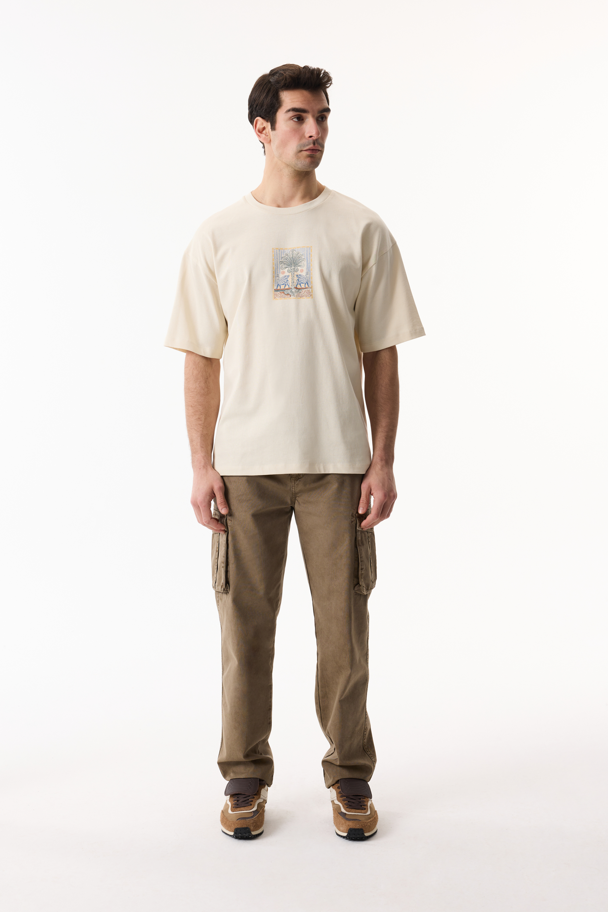 MİTOLOJİK BASKILI OVERSIZE T-SHIRT