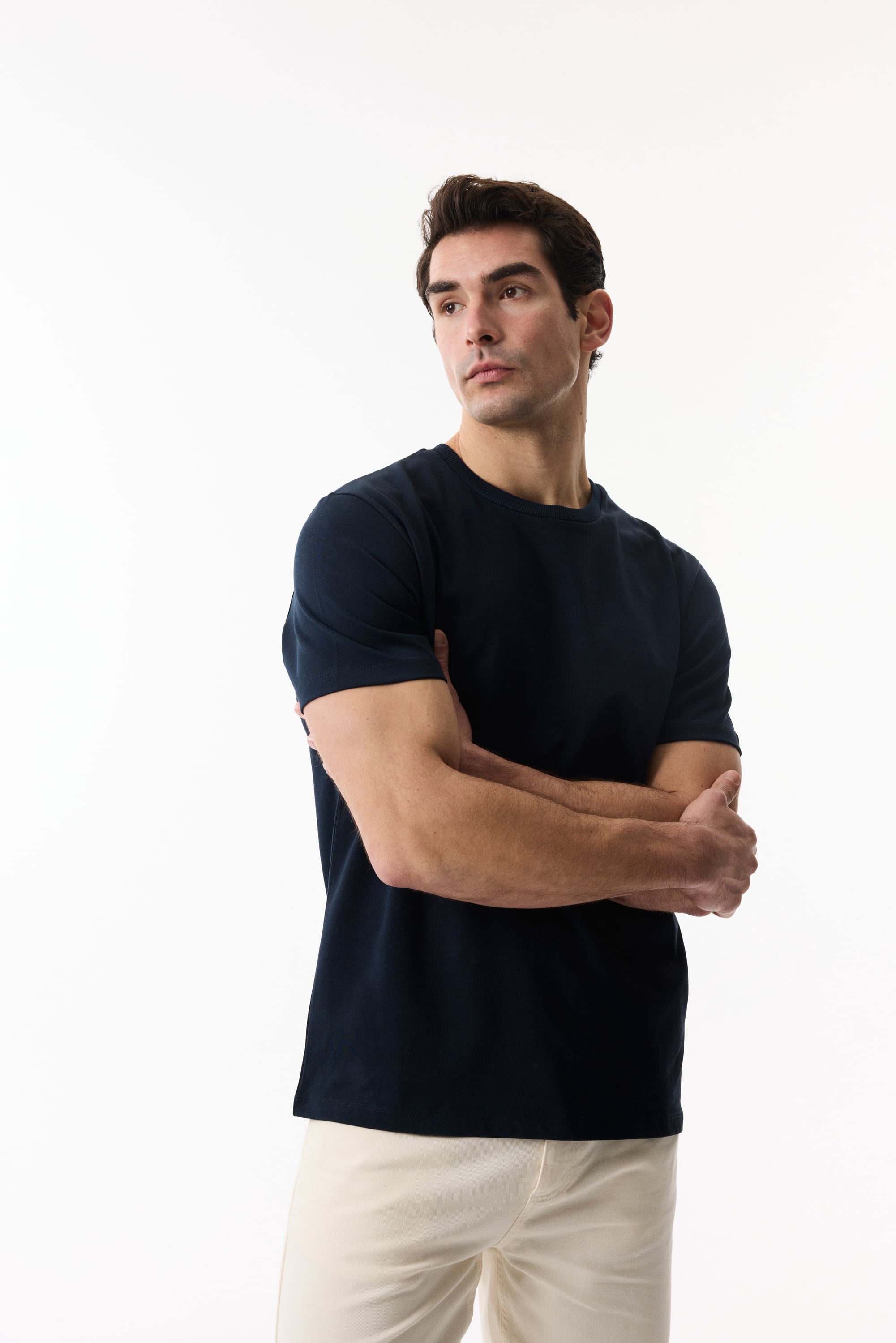 BİSİKLET YAKA KISA KOLLU T-SHIRT