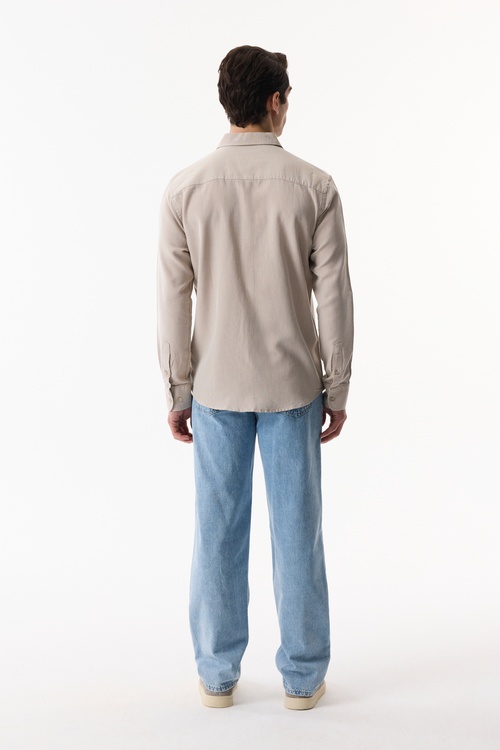  REGULAR FIT DOKULU UZUN KOLLU GÖMLEK