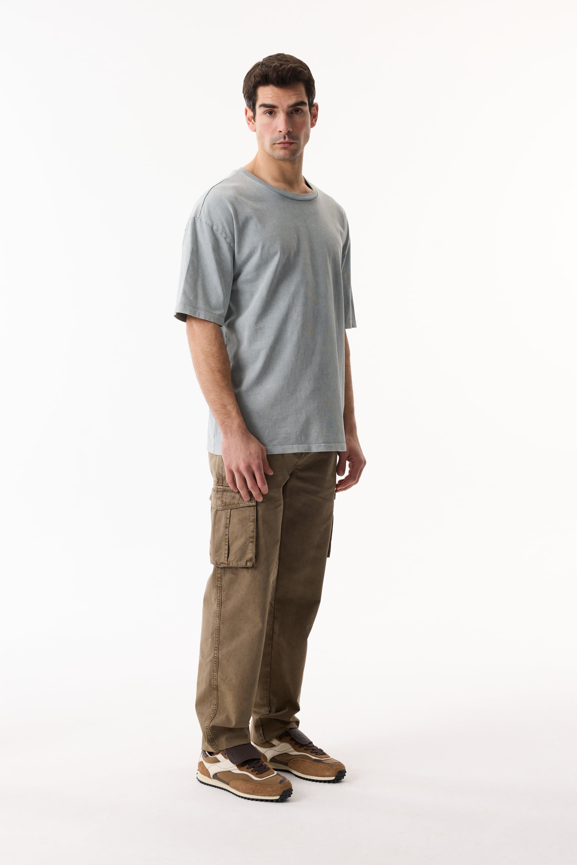 BİSİKLET YAKA KISA KOLLU OVERSIZE T-SHIRT