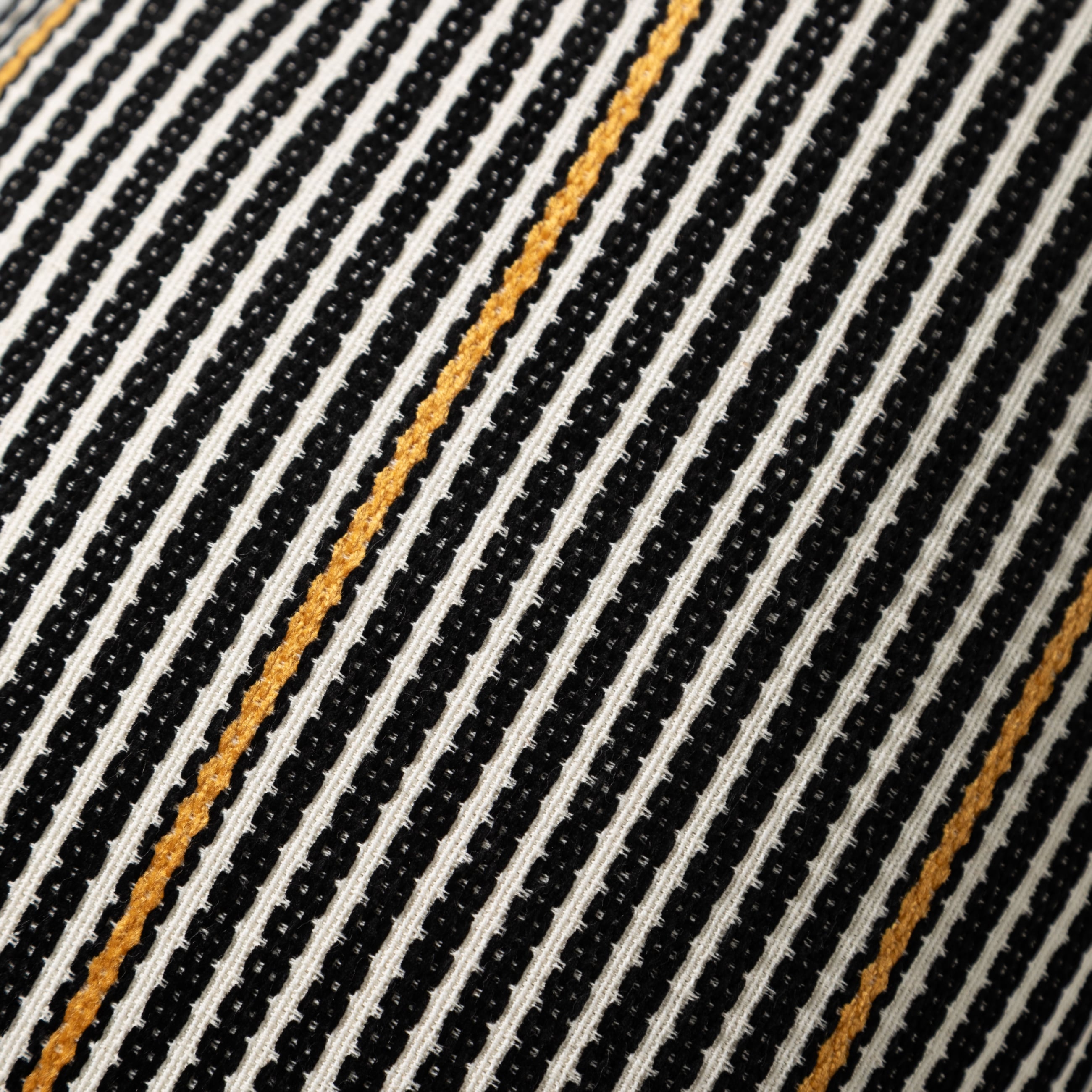 DANTE KIRLENT SİYAH HARDAL 30X50