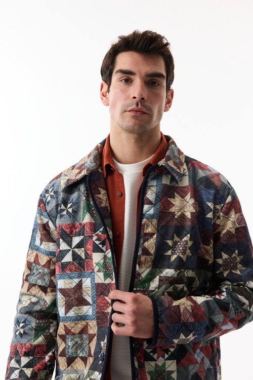  KAPİTONELİ DESENLİ CASUAL CEKET