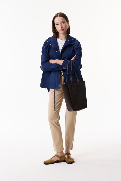  KAPÜŞONLU KISA PARKA