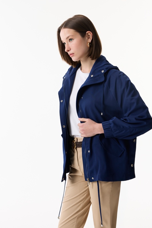  KAPÜŞONLU KISA PARKA