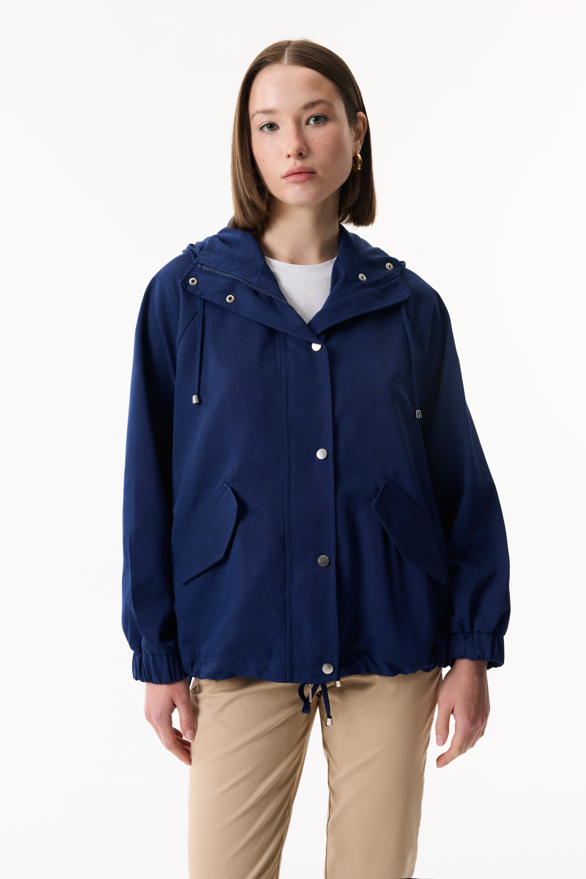 KAPÜŞONLU KISA PARKA