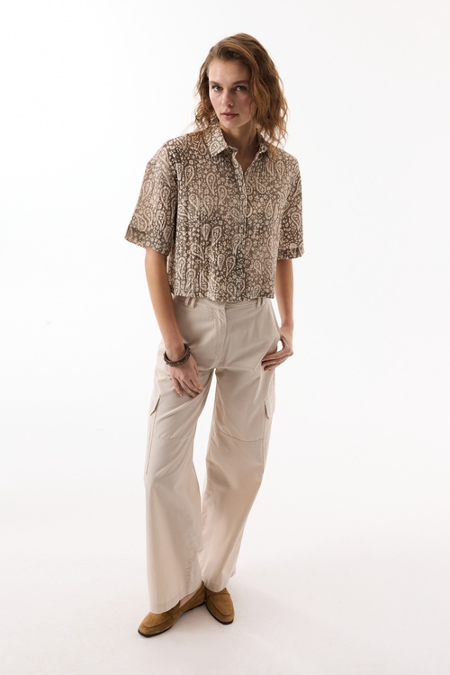  ETNİK BASKILI KISA KOLLU CROP GÖMLEK