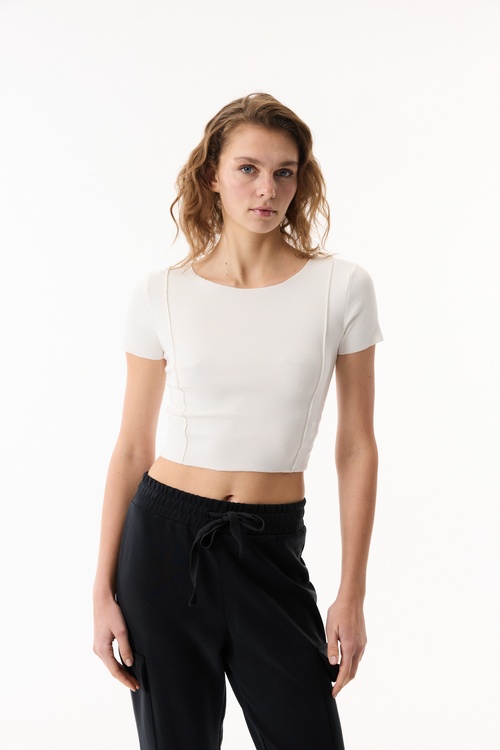  BİSİKLET YAKA KISA KOLLU CROP BLUZ