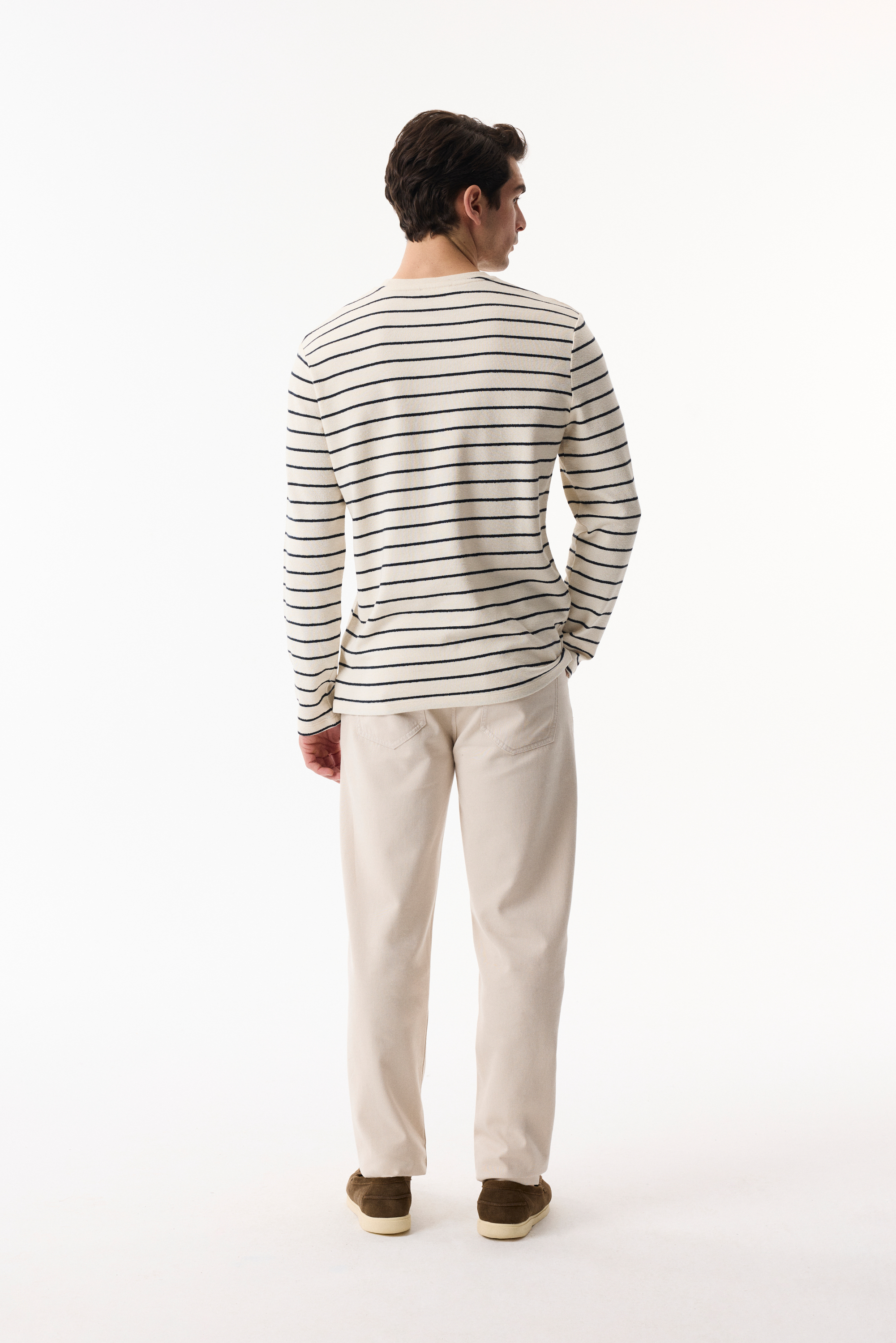 ÇİZGİLİ NAKIŞLI SWEATSHIRT