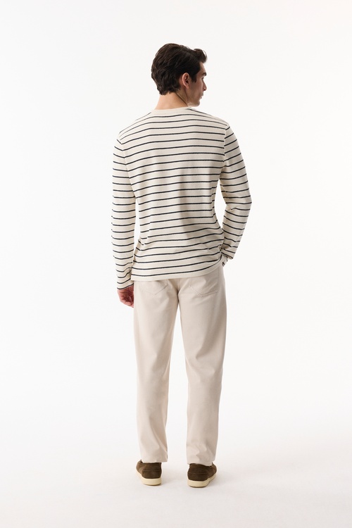  ÇİZGİLİ NAKIŞLI SWEATSHIRT