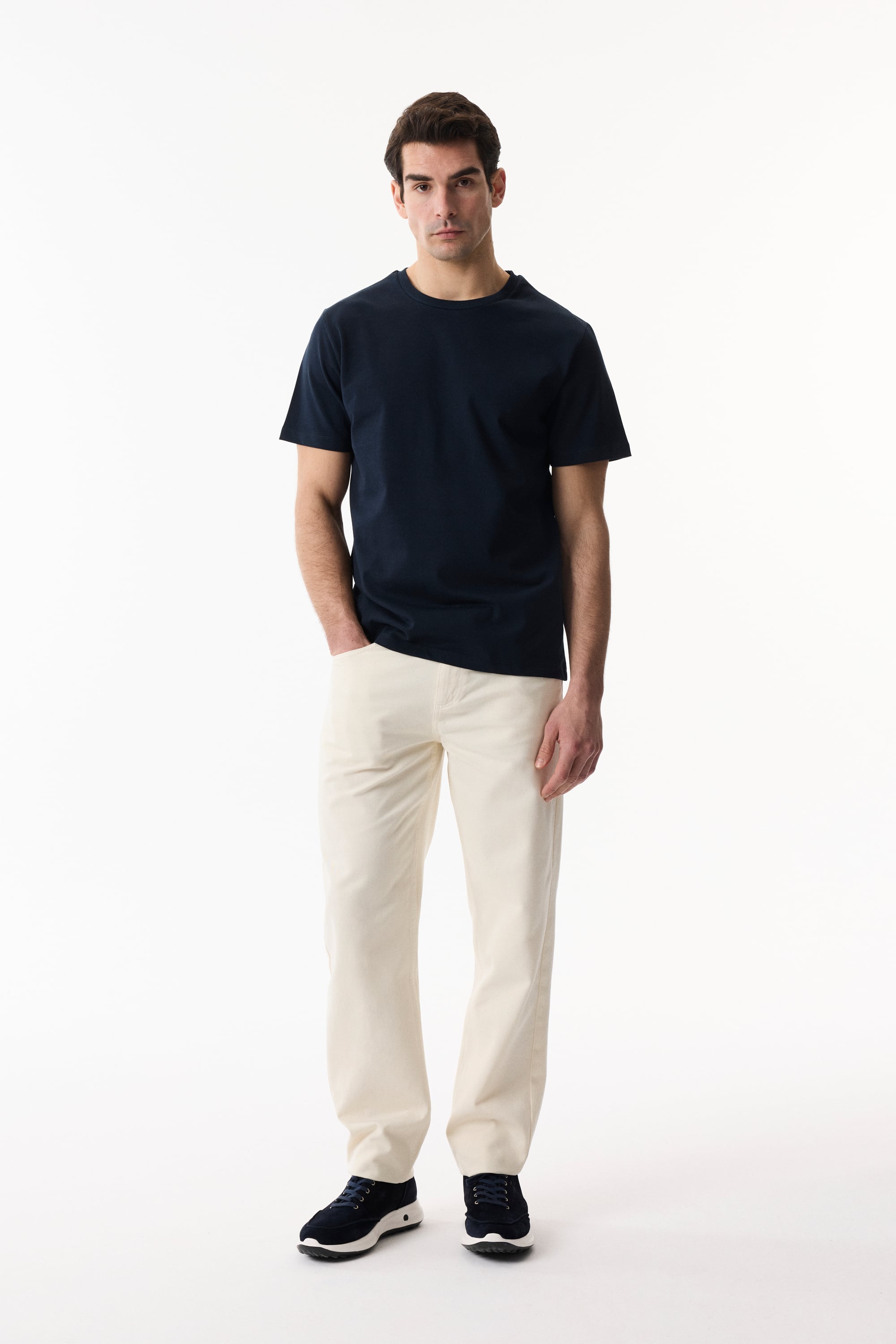 BİSİKLET YAKA KISA KOLLU T-SHIRT