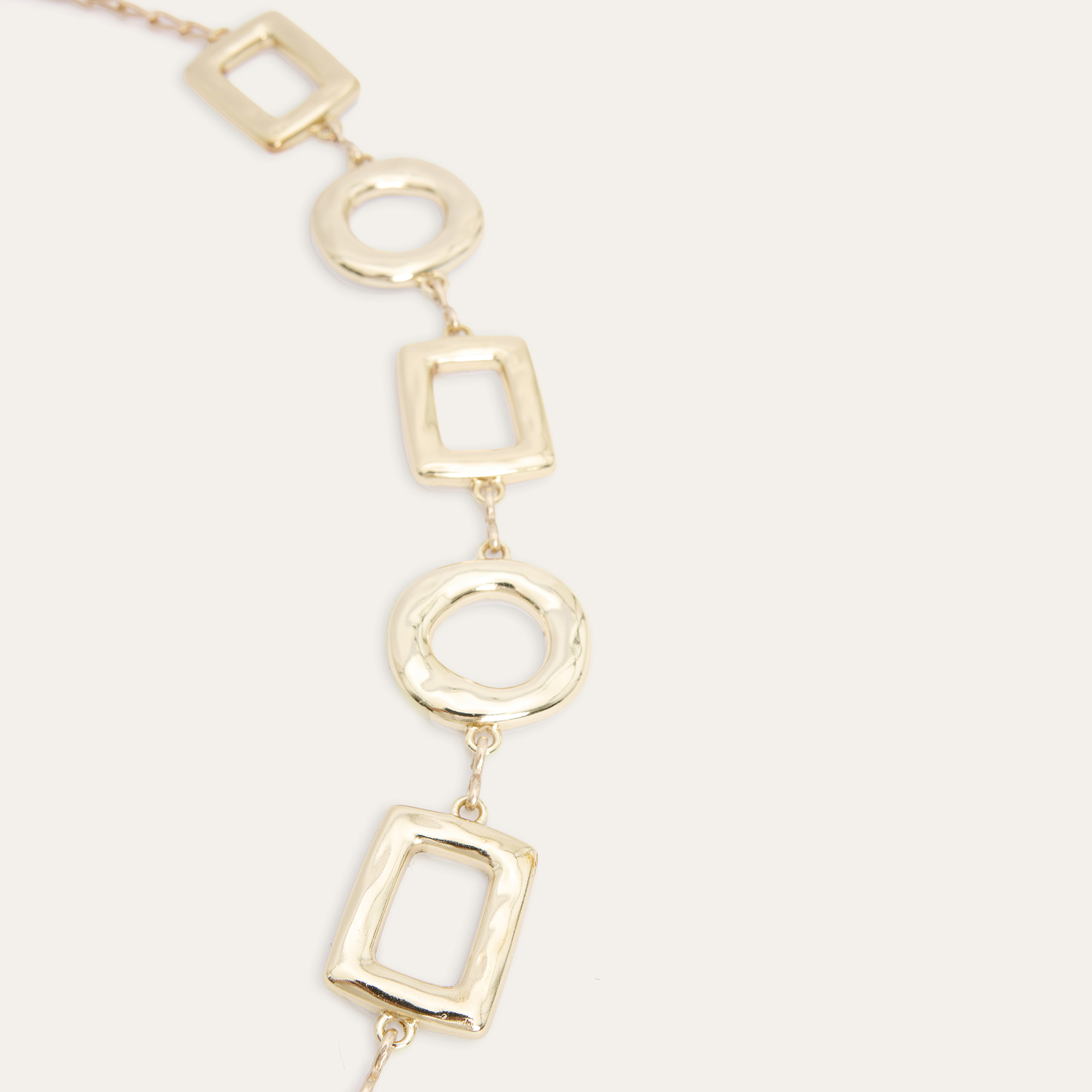 DESENLİ METAL KEMER