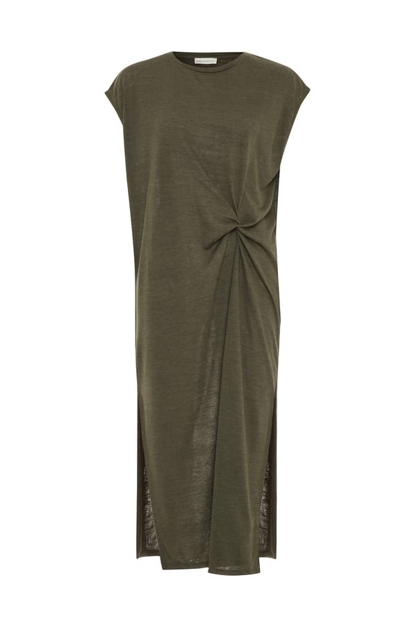 DÜĞÜM DETAYLI YIRTMAÇLI MİDİ ELBİSE