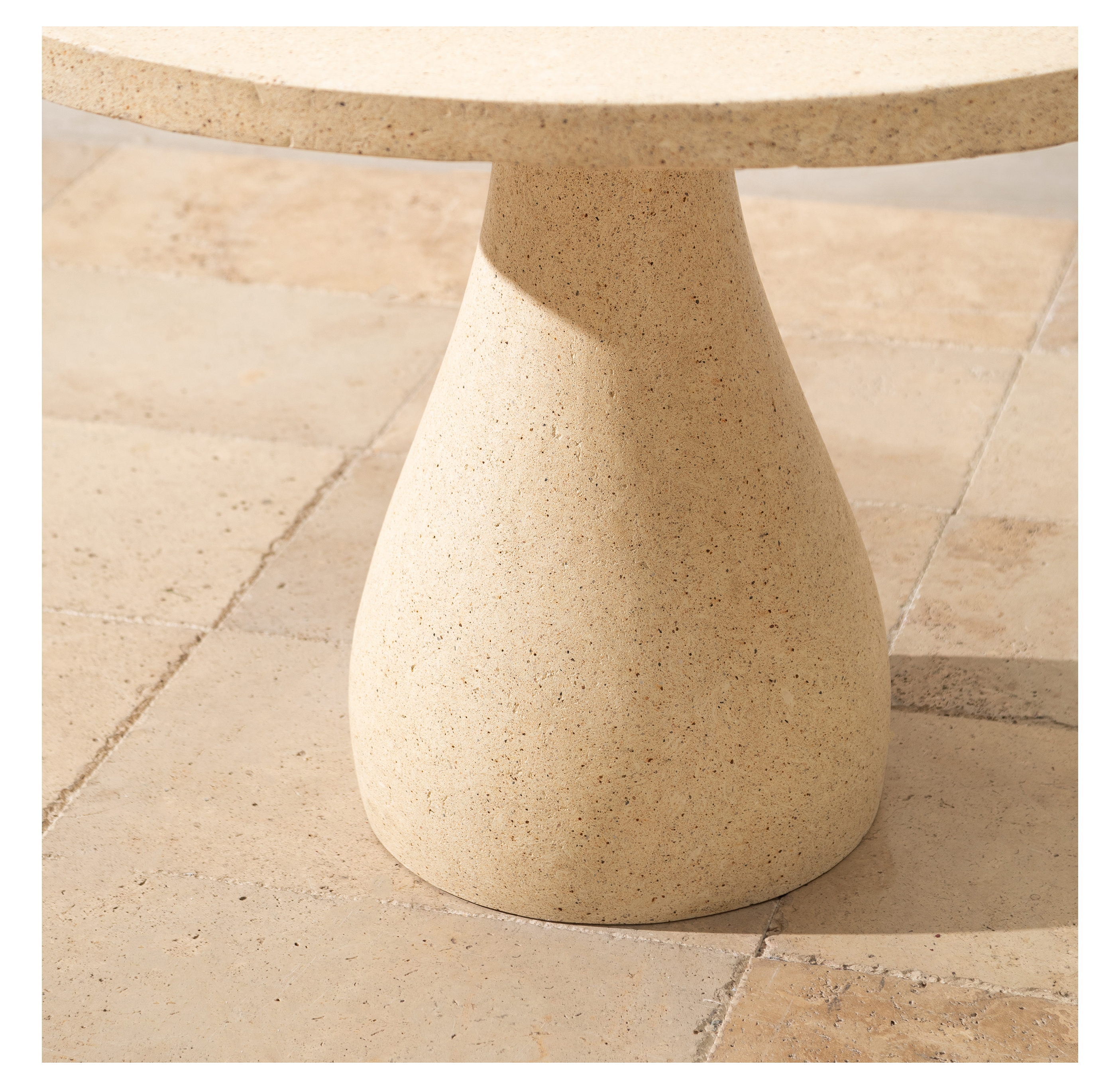 BONNIE MASA KREM 120X120X75 CM