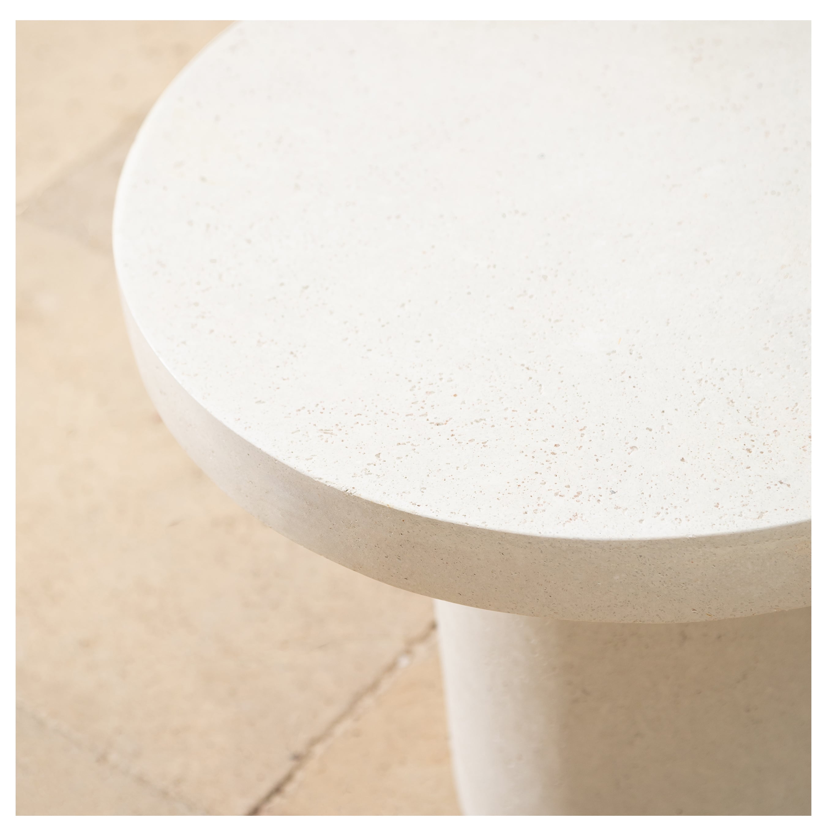 LOUNGE KAHVE SEHPASI BEYAZ 58X58X48 CM