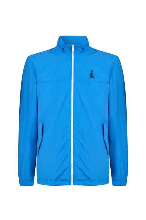  BASKI DETAYLI GİZLİ KAPÜŞONLU YAĞMURLUK