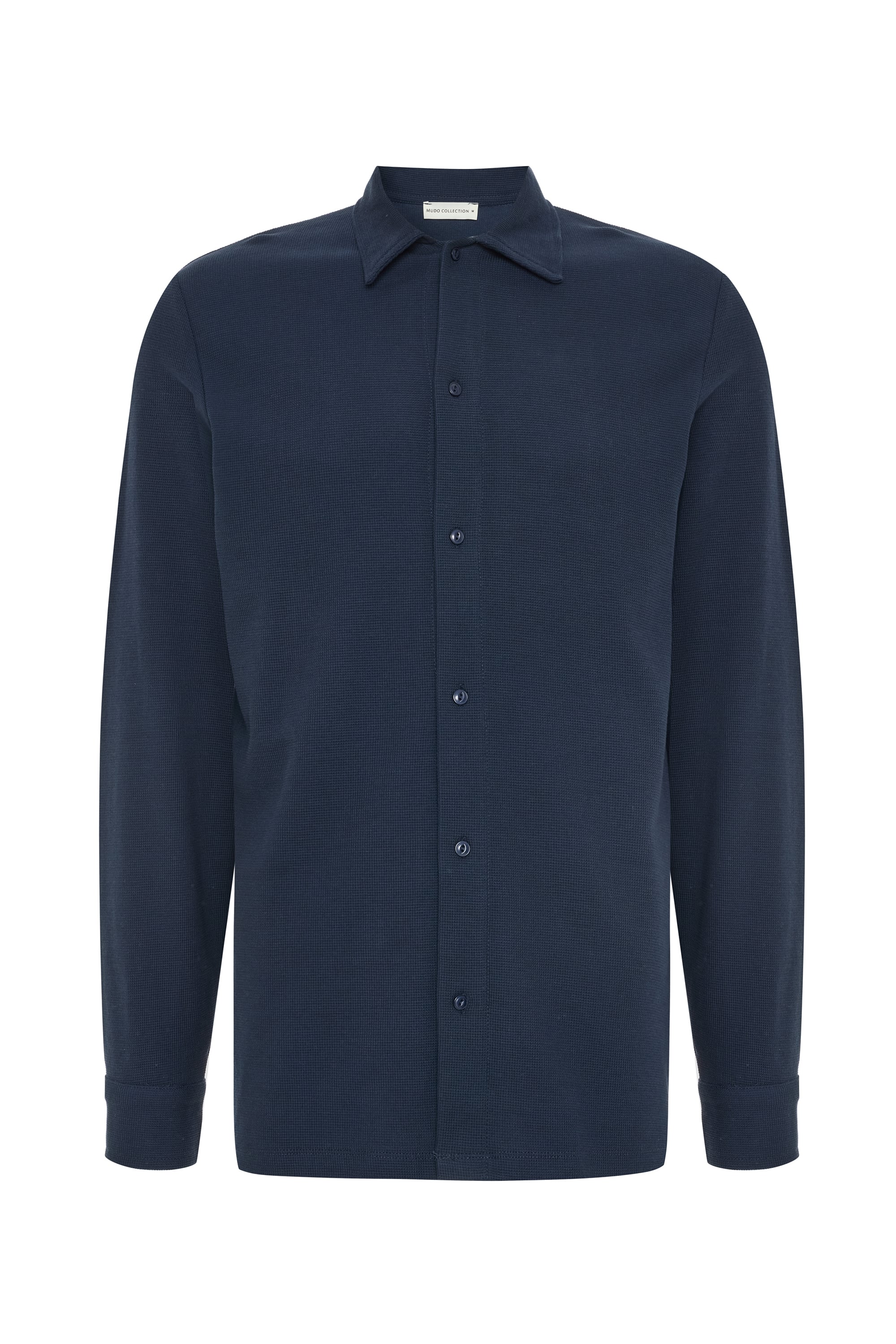 REGULAR FIT DOKULU UZUN KOLLU GÖMLEK