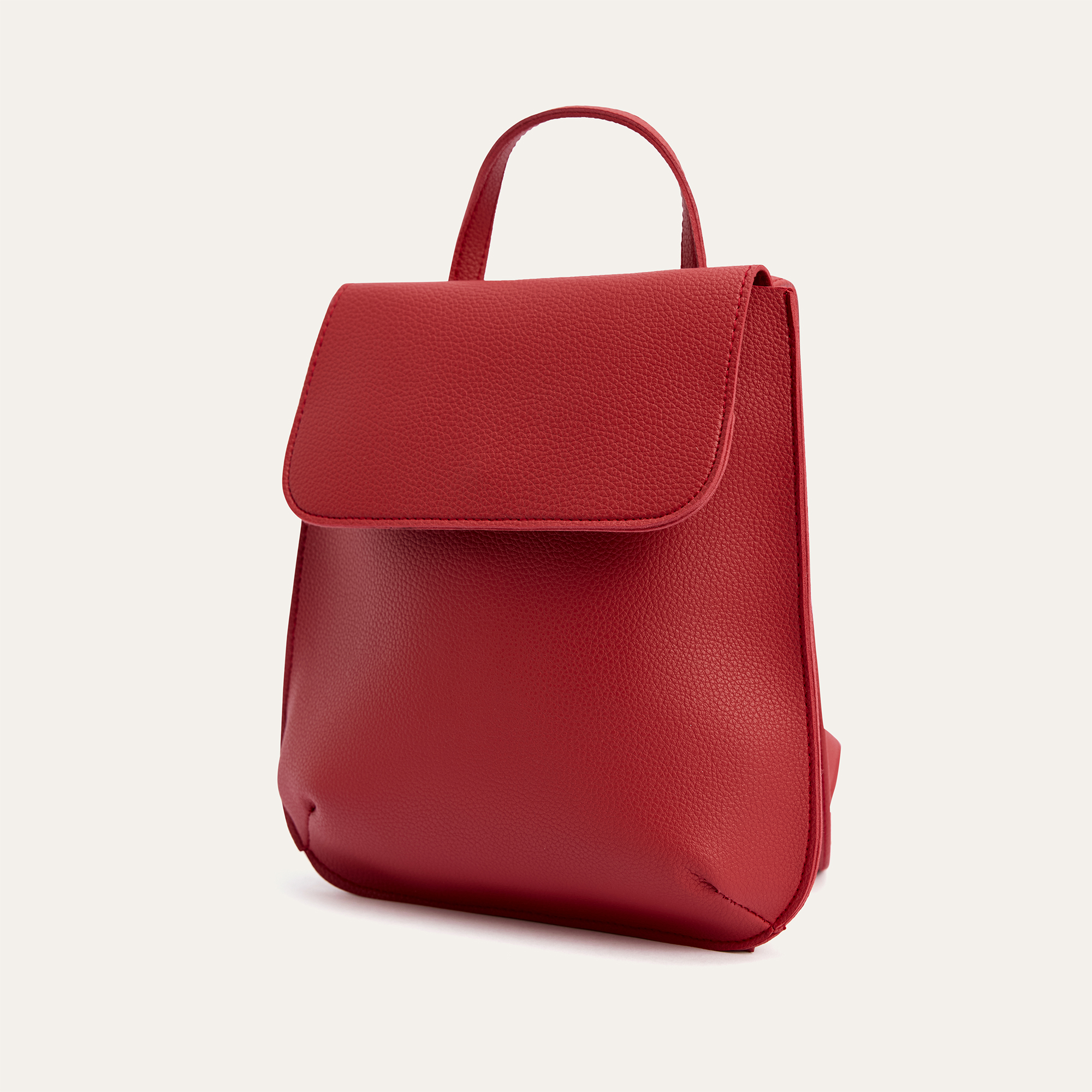 DERİ GÖRÜNÜMLÜ KAPAKLI SIRT ÇANTASI