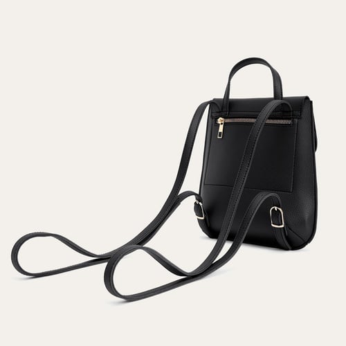 DERİ GÖRÜNÜMLÜ KAPAKLI SIRT ÇANTASI