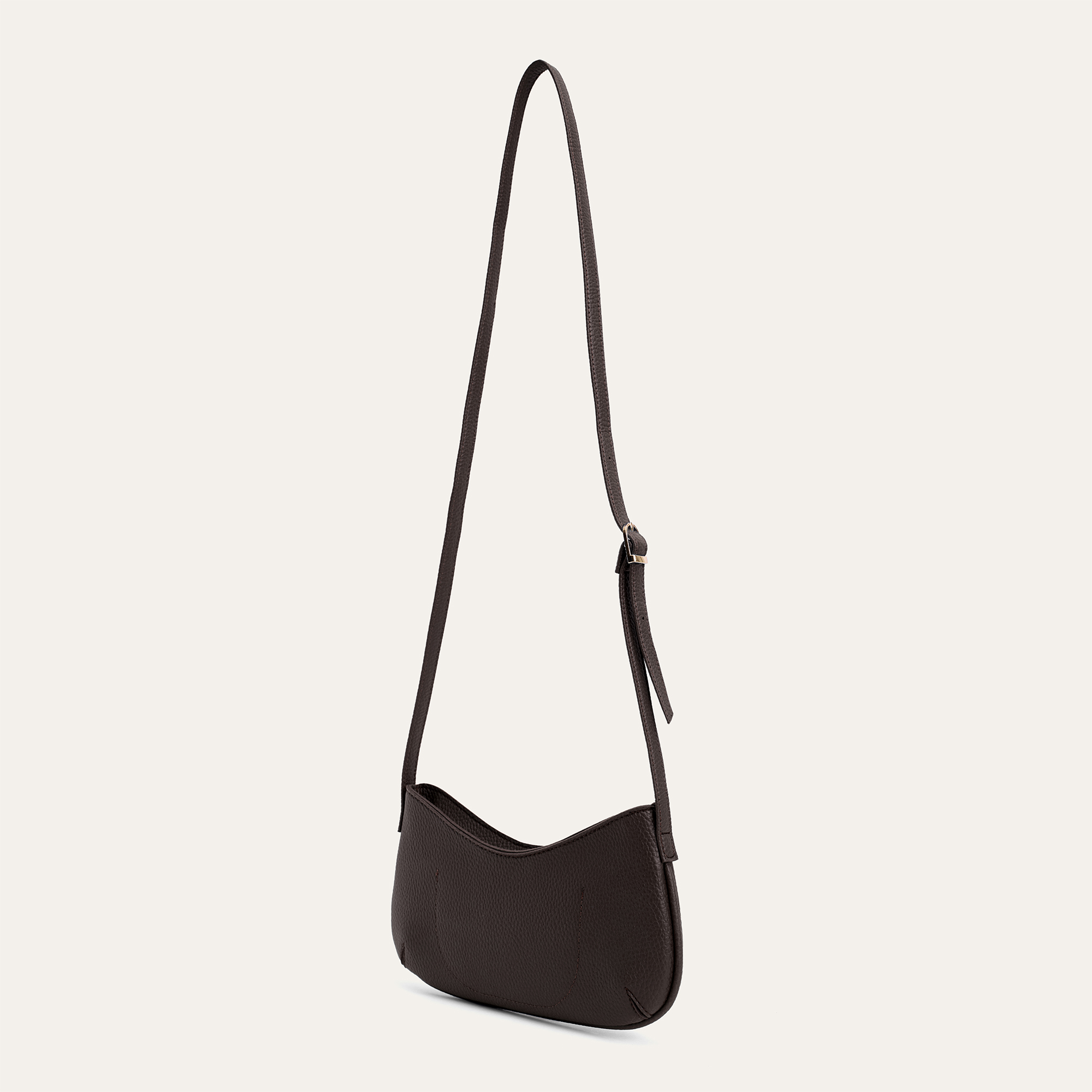 DERİ GÖRÜNÜMLÜ OVAL OMUZ ÇANTASI