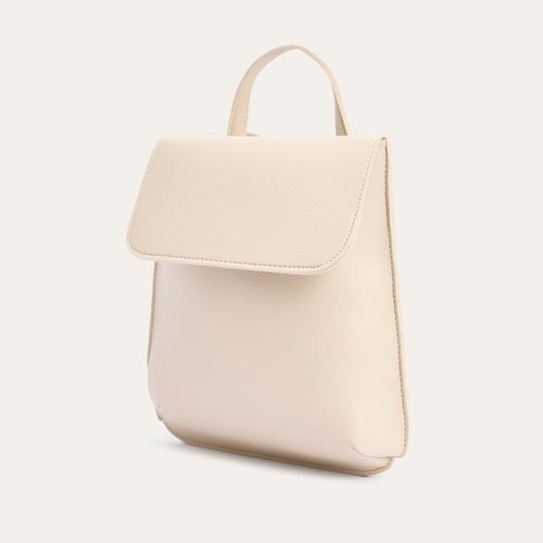  DERİ GÖRÜNÜMLÜ KAPAKLI SIRT ÇANTASI