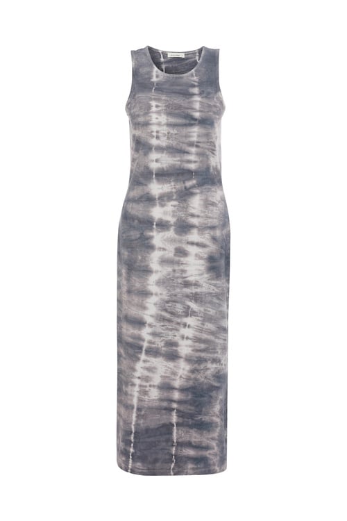 BASKILI KOLSUZ MİDİ ELBİSE