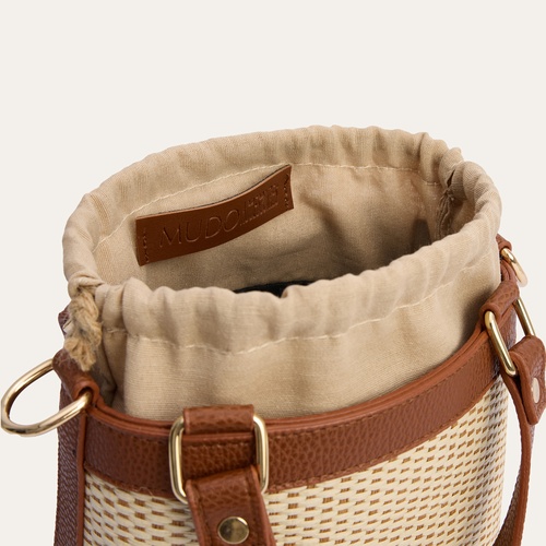  HASIR GÖRÜNÜMLÜ BUCKET OMUZ ÇANTASI