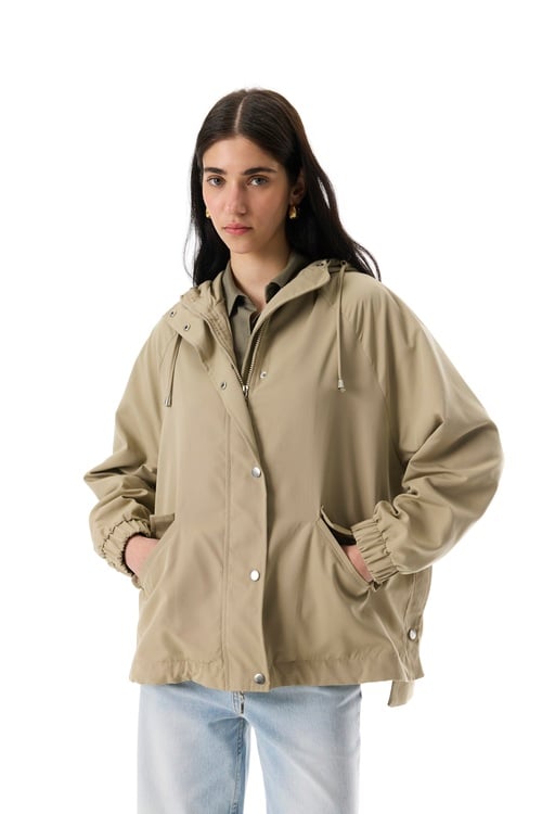  KAPÜŞONLU KISA PARKA