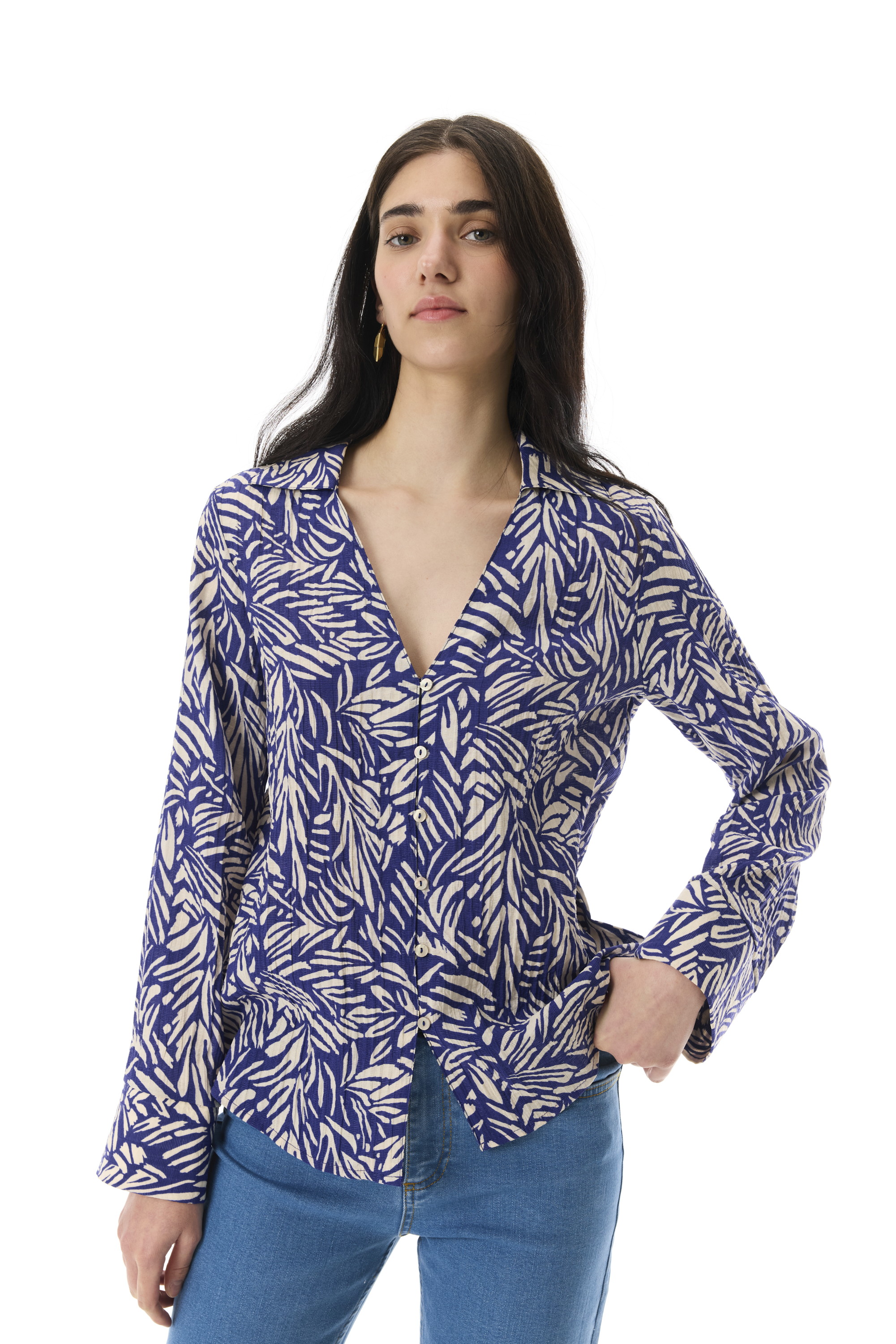 BASKILI V YAKA GÖMLEK BLUZ