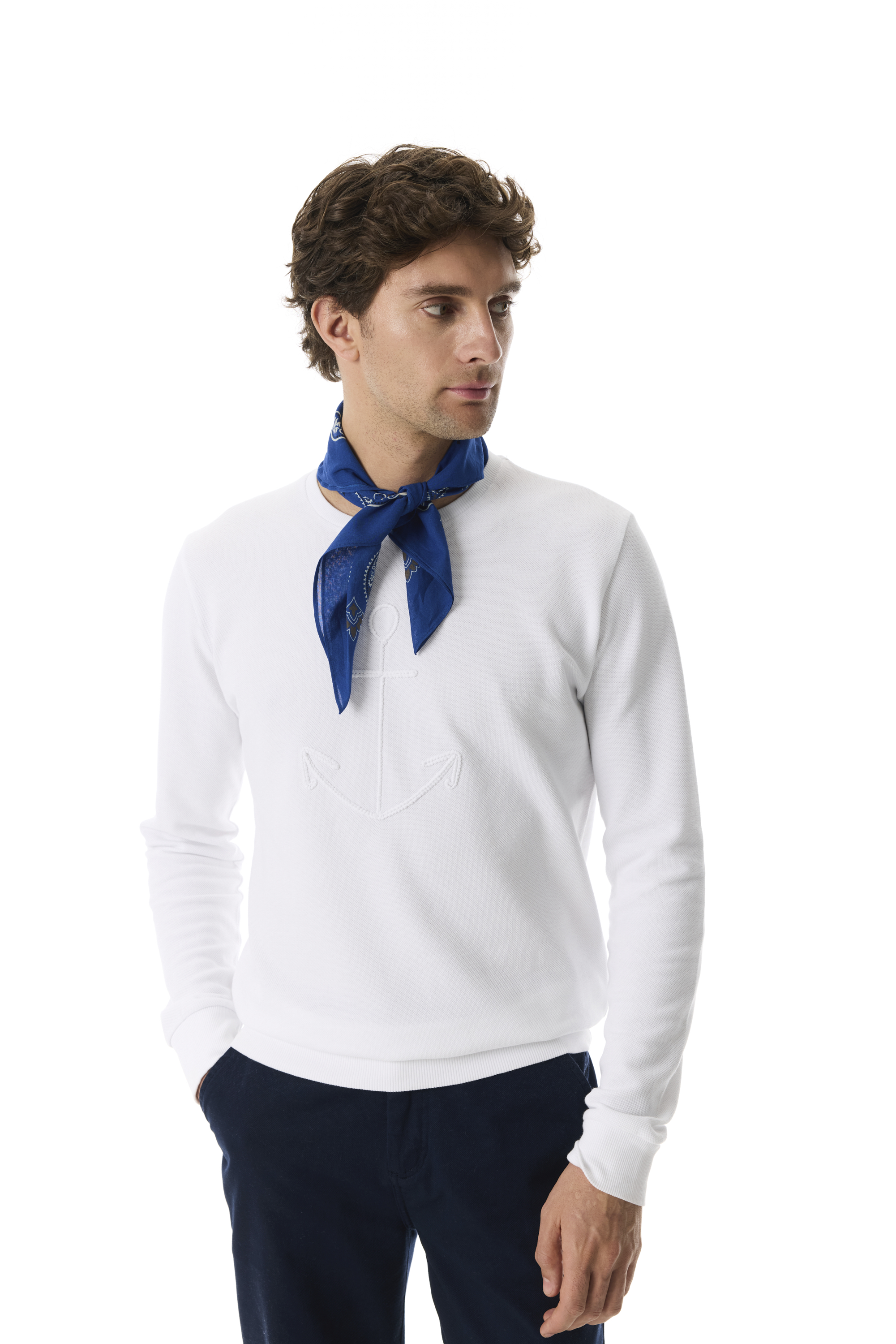 BİSİKLET YAKA ÇAPA NAKIŞLI SWEATSHIRT