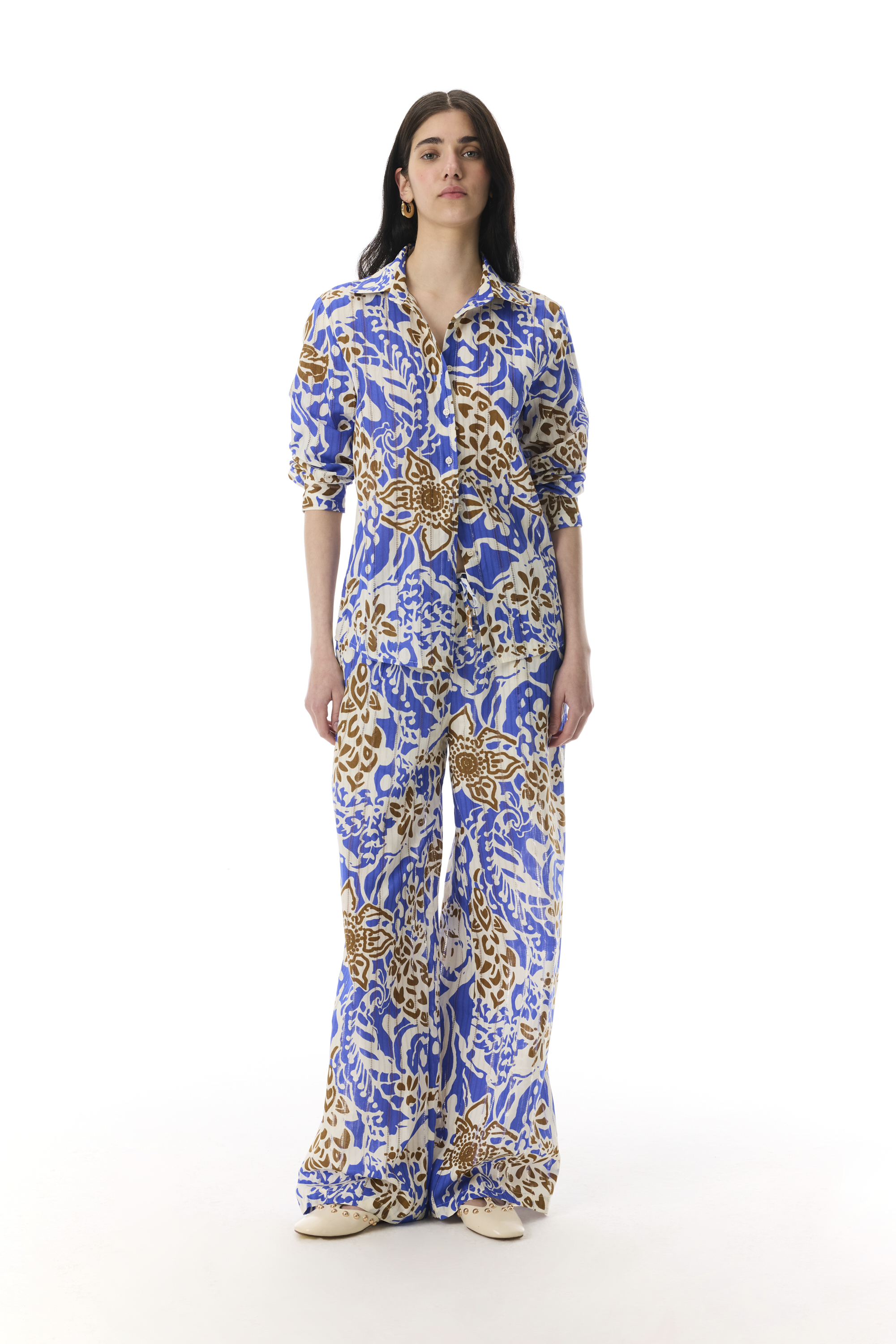 BASKILI UZUN KOLLU GÖMLEK