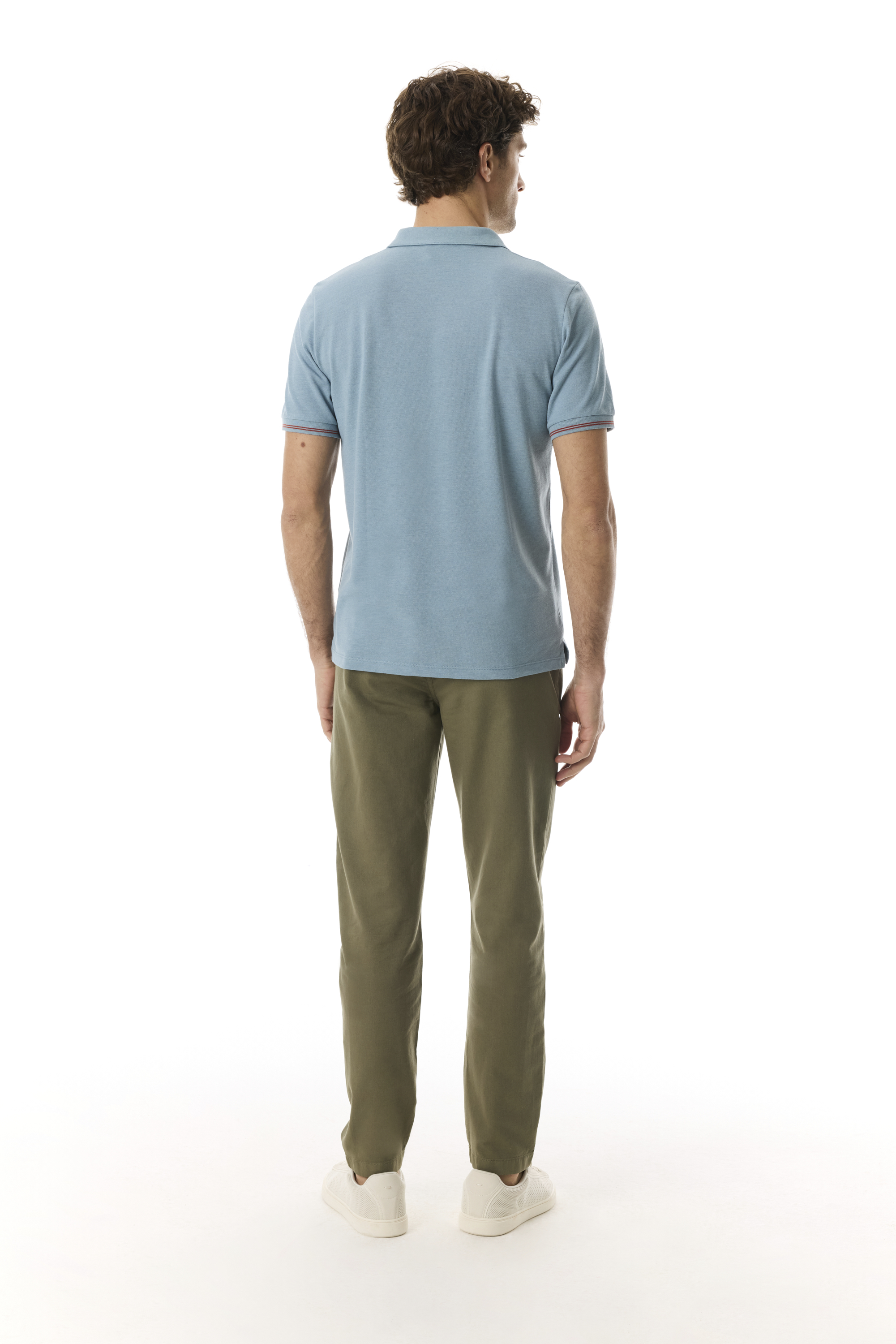 NAKIŞLI POLO YAKA T-SHIRT