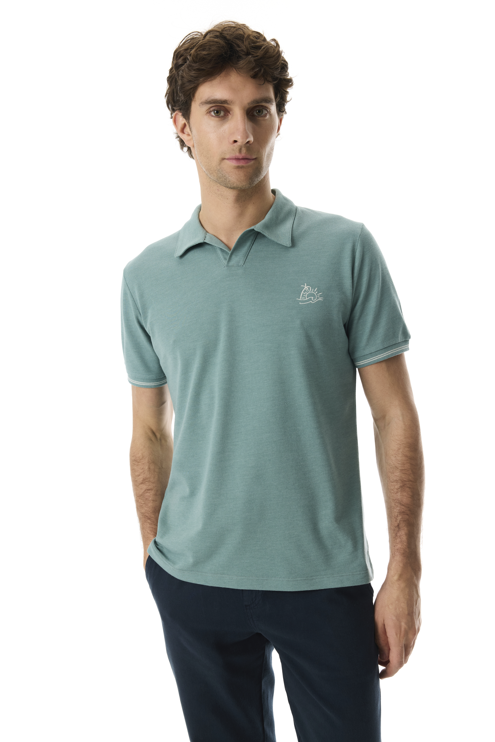 NAKIŞLI POLO YAKA T-SHIRT
