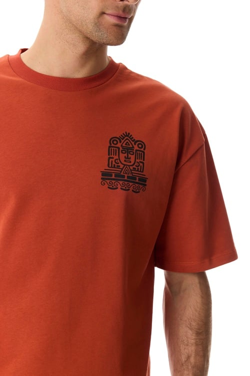  ETNİK BASKILI BİSİKLET YAKA T-SHIRT