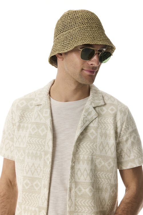  JAKARLI DESENLİ KISA KOLLU ÖRME GÖMLEK