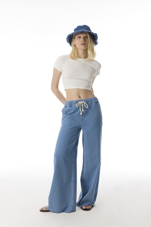  BİSİKLET YAKA CROP T-SHIRT