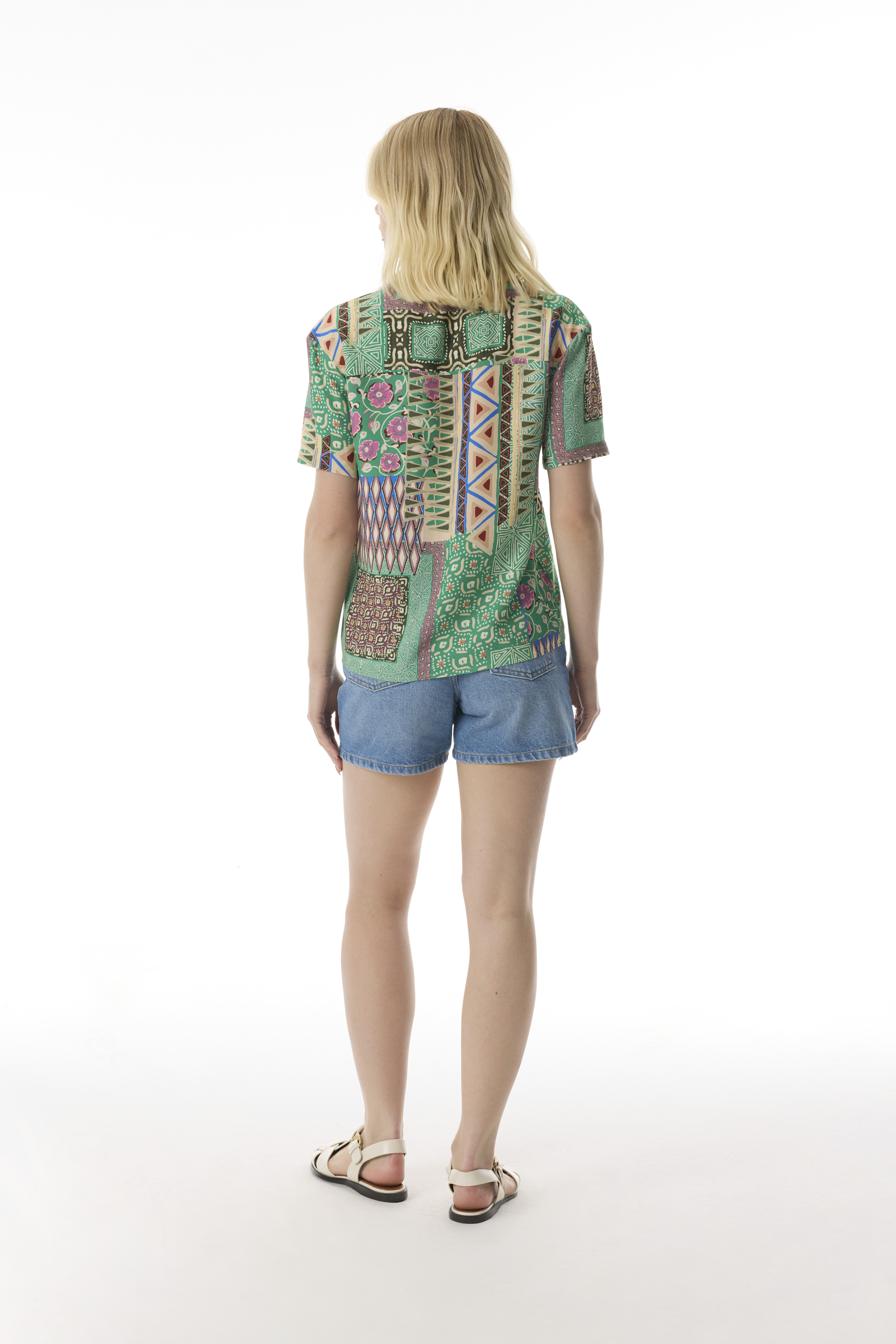 ETNİK BASKILI KISA KOLLU GÖMLEK