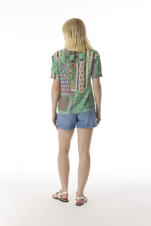  ETNİK BASKILI KISA KOLLU GÖMLEK