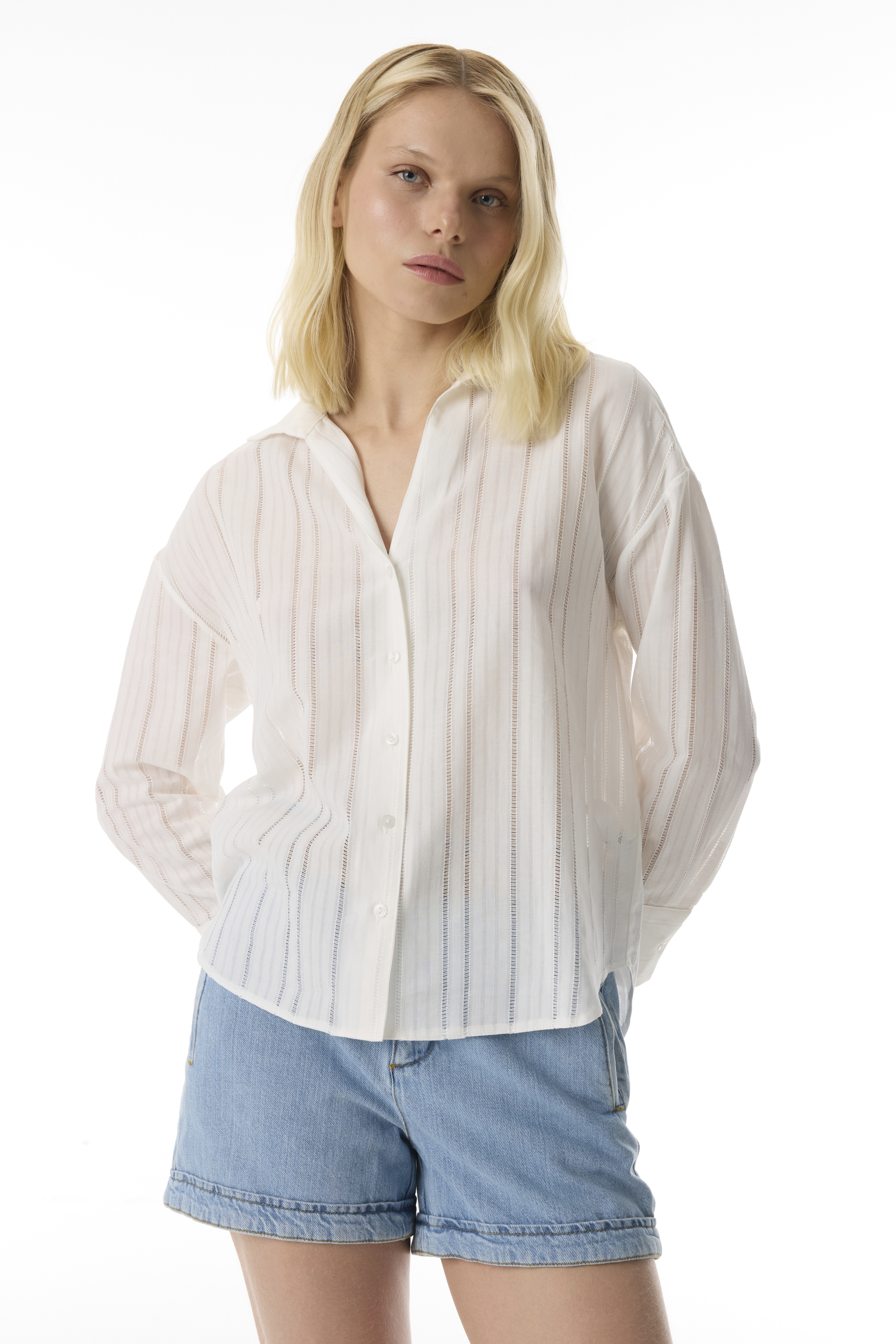 REGULAR FIT MİNİ JEAN ŞORT