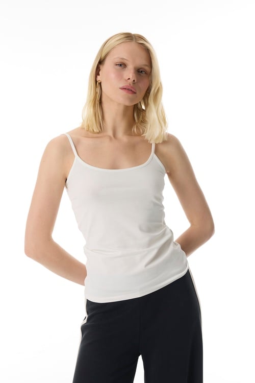  AÇIK YAKA FITTED ATLET