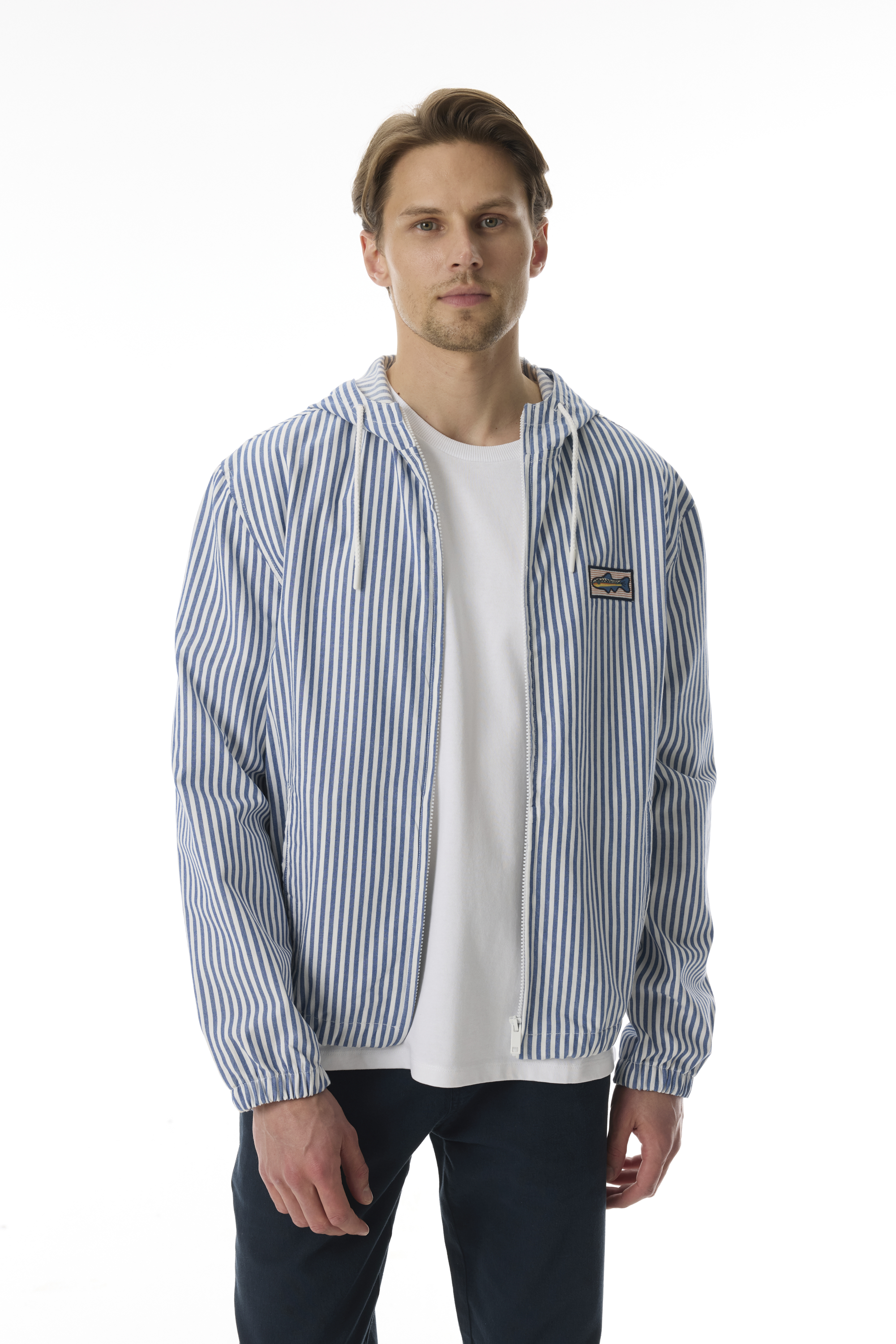 ÇİZGİLİ NAKIŞ DETAYLI KAPÜŞONLU CEKET