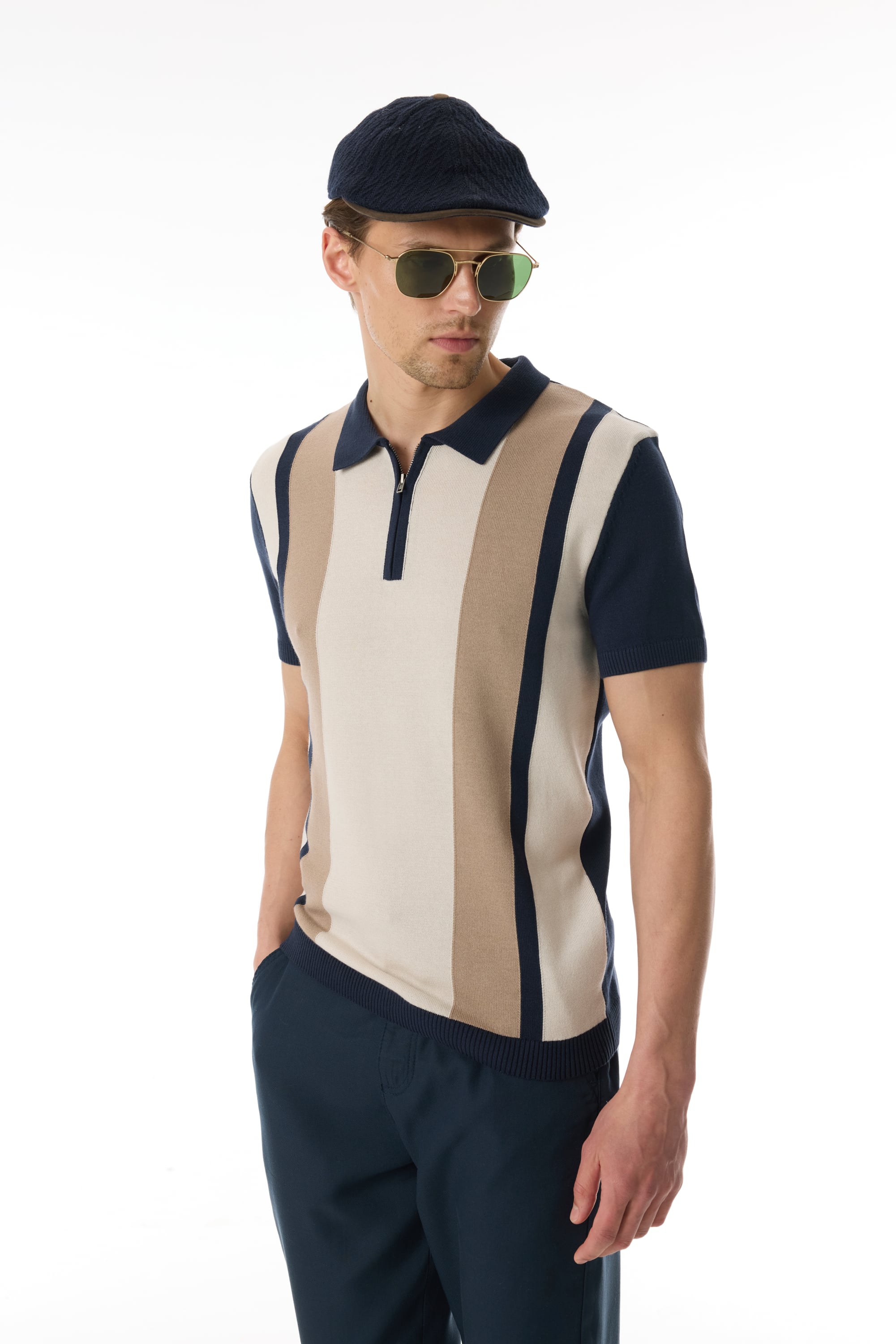 RENK BLOKLU POLO YAKA KISA KOLLU TRİKO KAZAK