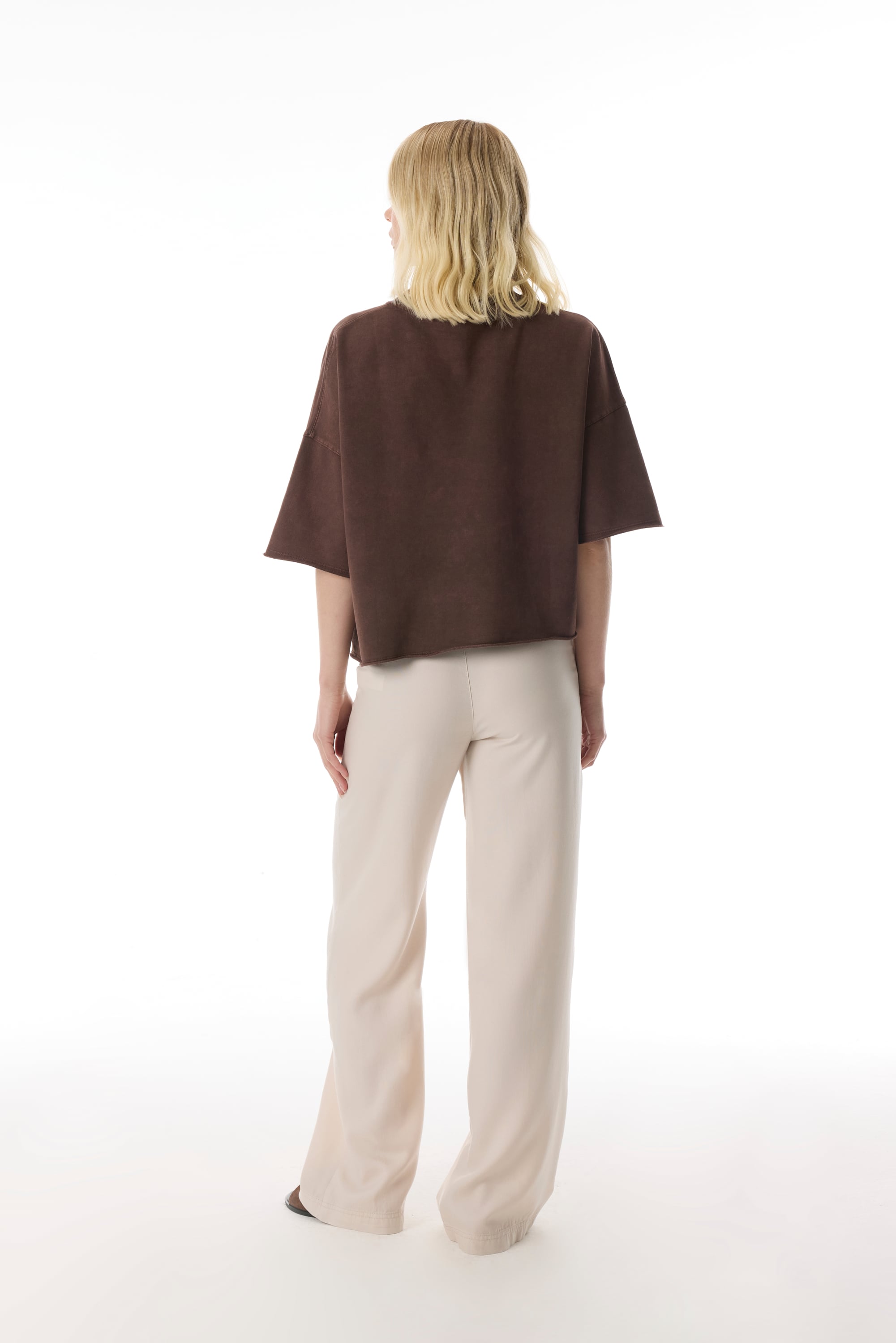 BİSİKLET YAKA CROP T-SHIRT