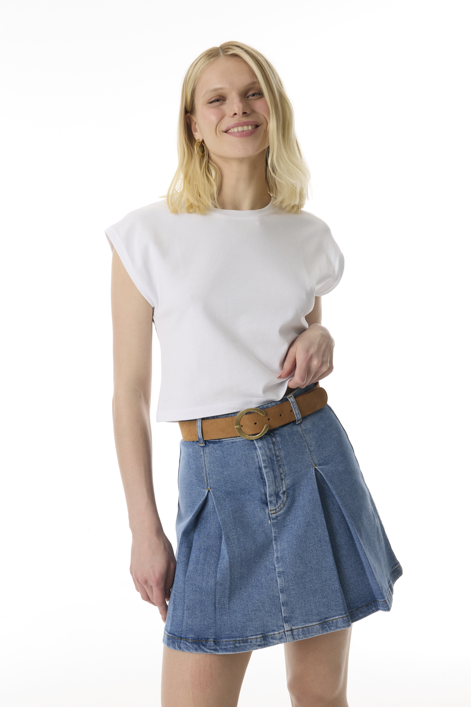 BİSİKLET YAKA CROP T-SHIRT