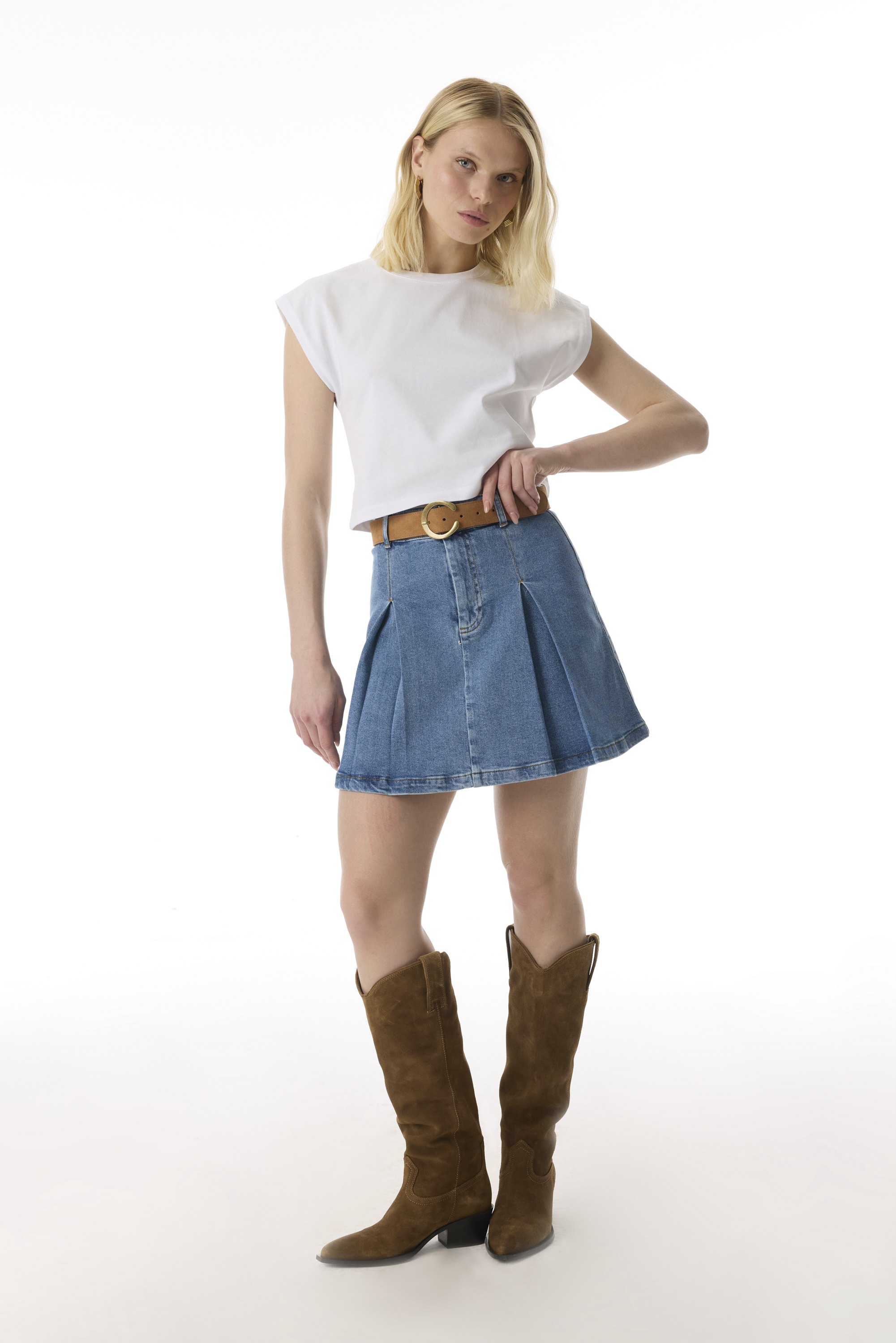 BİSİKLET YAKA CROP T-SHIRT