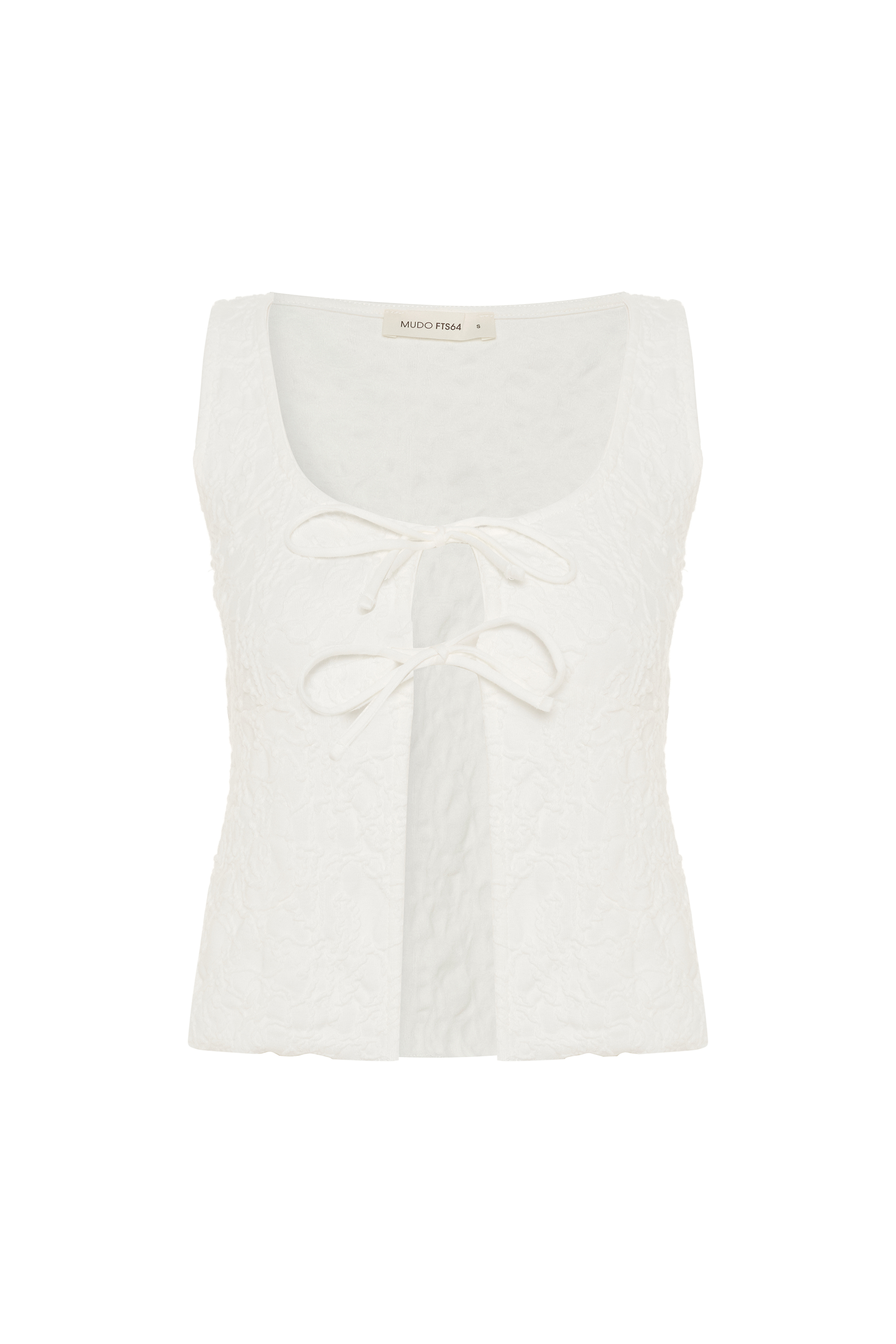 DOKULU FİYONKLU KOLSUZ BLUZ