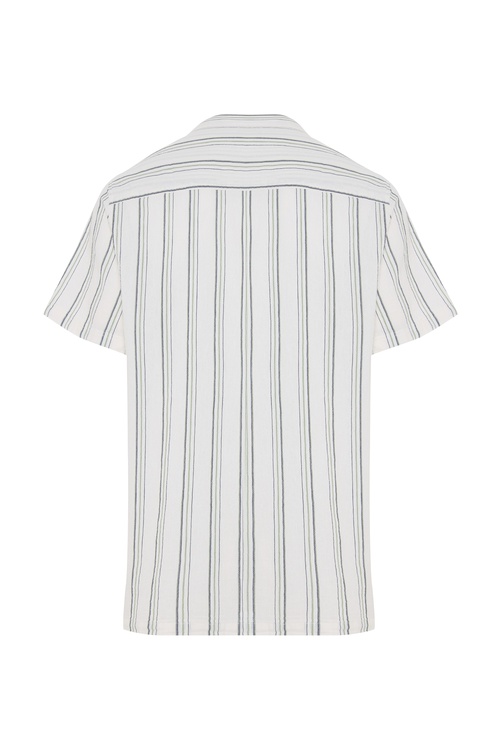  REGULAR FIT RESORT YAKA ÇİZGİLİ KISA KOLLU GÖMLEK