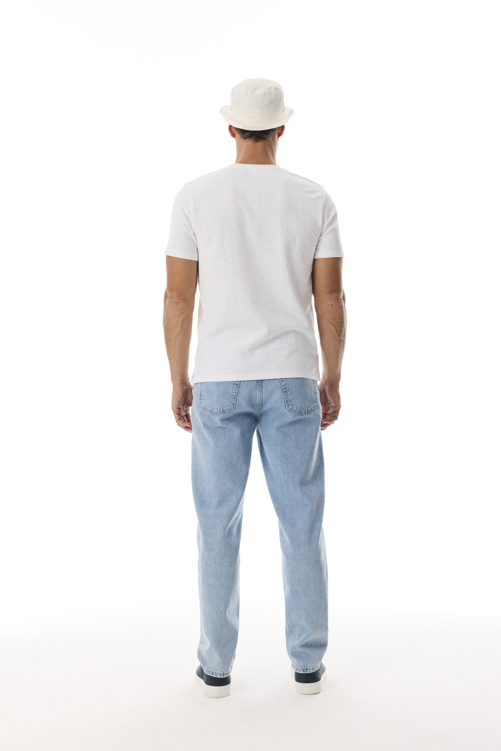 BİSİKLET YAKA KISA KOLLU ÖRME T-SHIRT