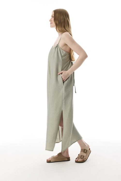  ASKILI KLOŞ MİDİ ELBİSE