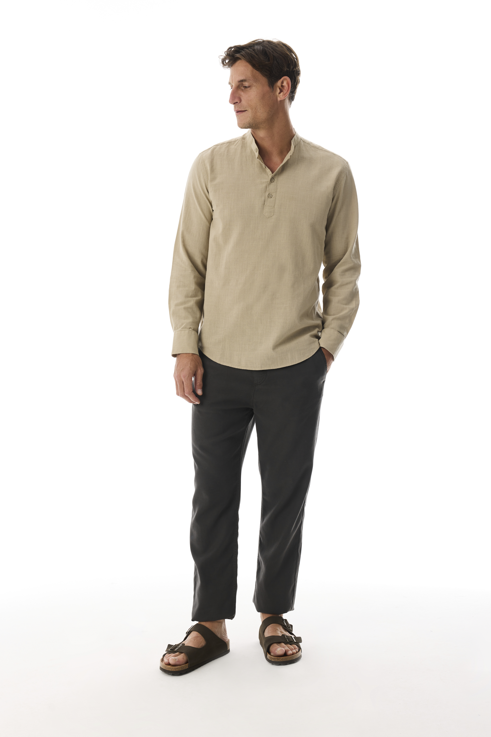 HAKİM YAKA CASUAL UZUN KOLLU GÖMLEK