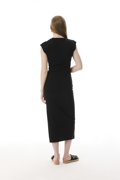  KISA KOLLU YIRTMAÇLI DAR MİDİ ELBİSE